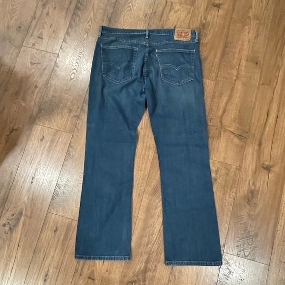 Levi's 627 Straight Leg Zip Fly Medium Wash Denim Jeans‎ Men's Size 36 x 32 - Picture 5 of 7